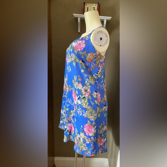 Xhilaration Blue Floral periwinkle Print Strappy Back Shift Summer Dress women’s - Picture 7 of 10